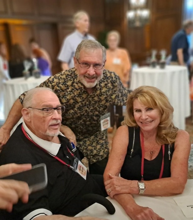 Reunion photo 57